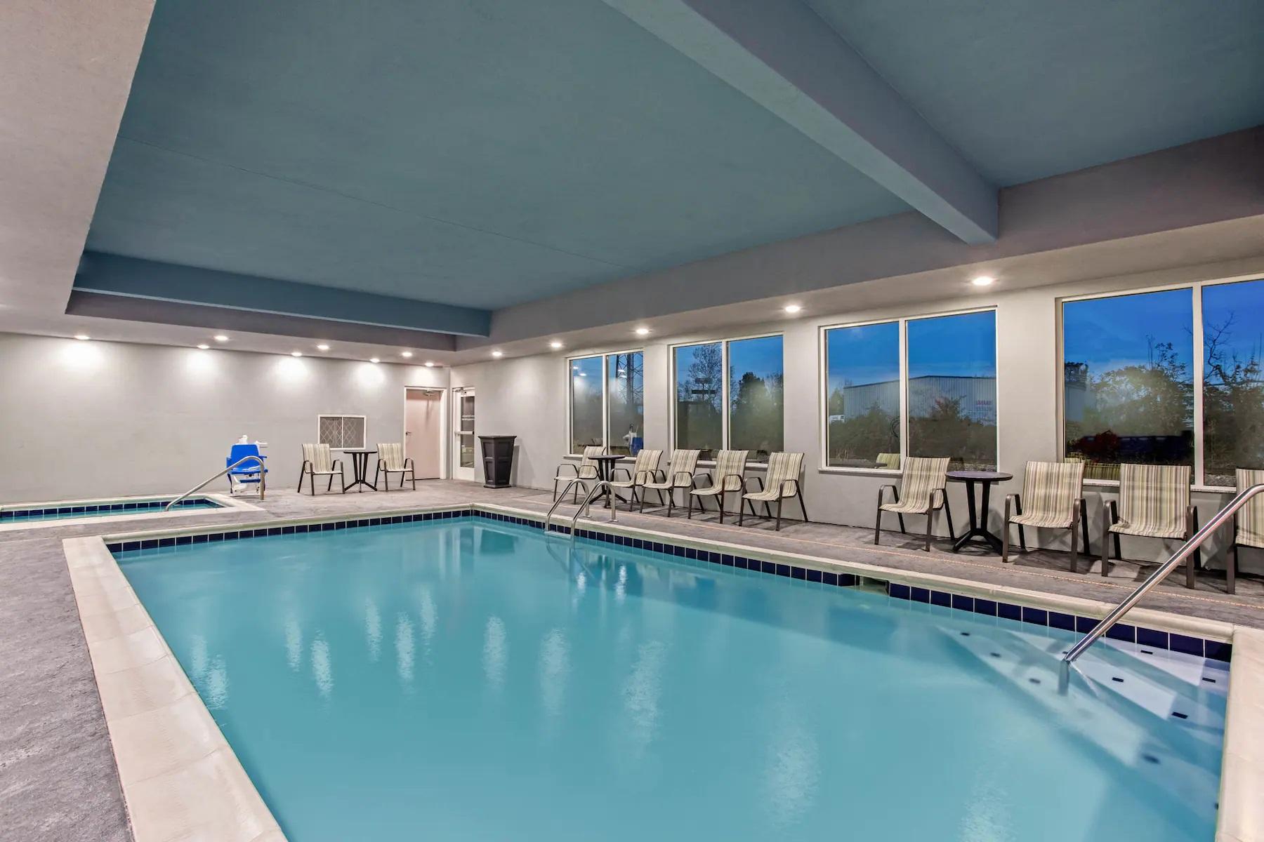 La Quinta By Wyndham Paducah Hotell Exteriör bild